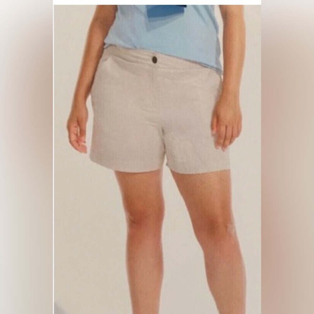 Nautica Ladies Mid Rise Twill Short